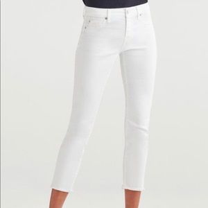 7 Roxanne Ankle with Raw Hem in White Fashion 28